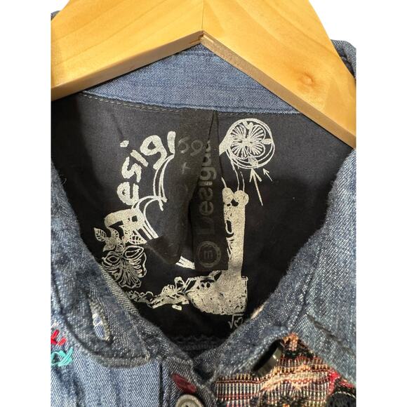 Desigual Womens Button Front Cambray Top Embroidered Navy Blue Shirt Size M  EUC - Picture 8 of 8